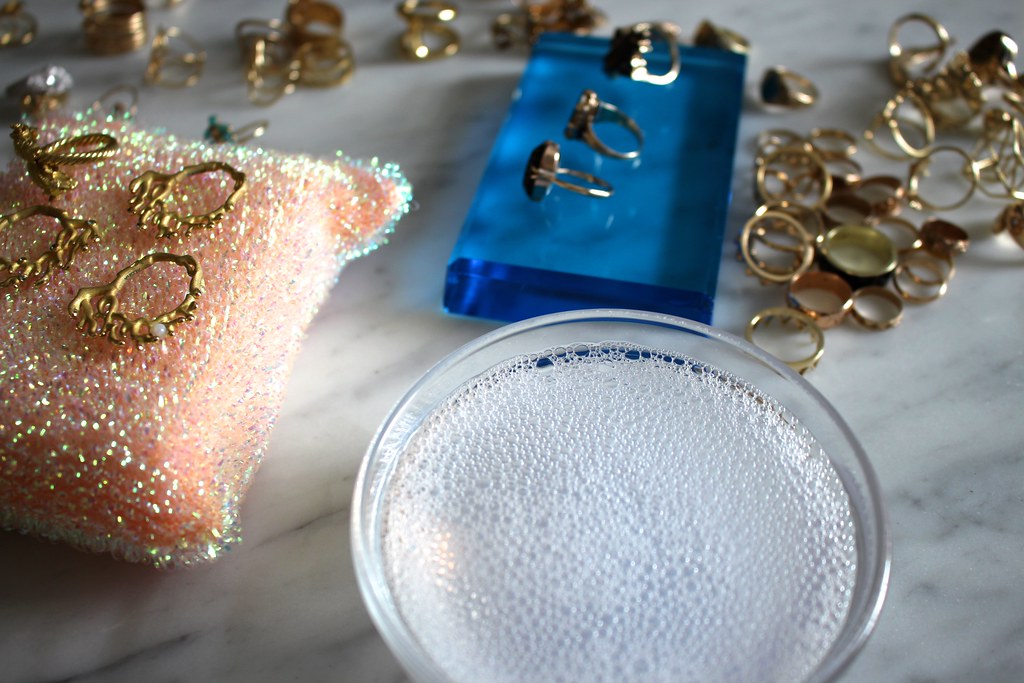 Cleaning your Jewelry